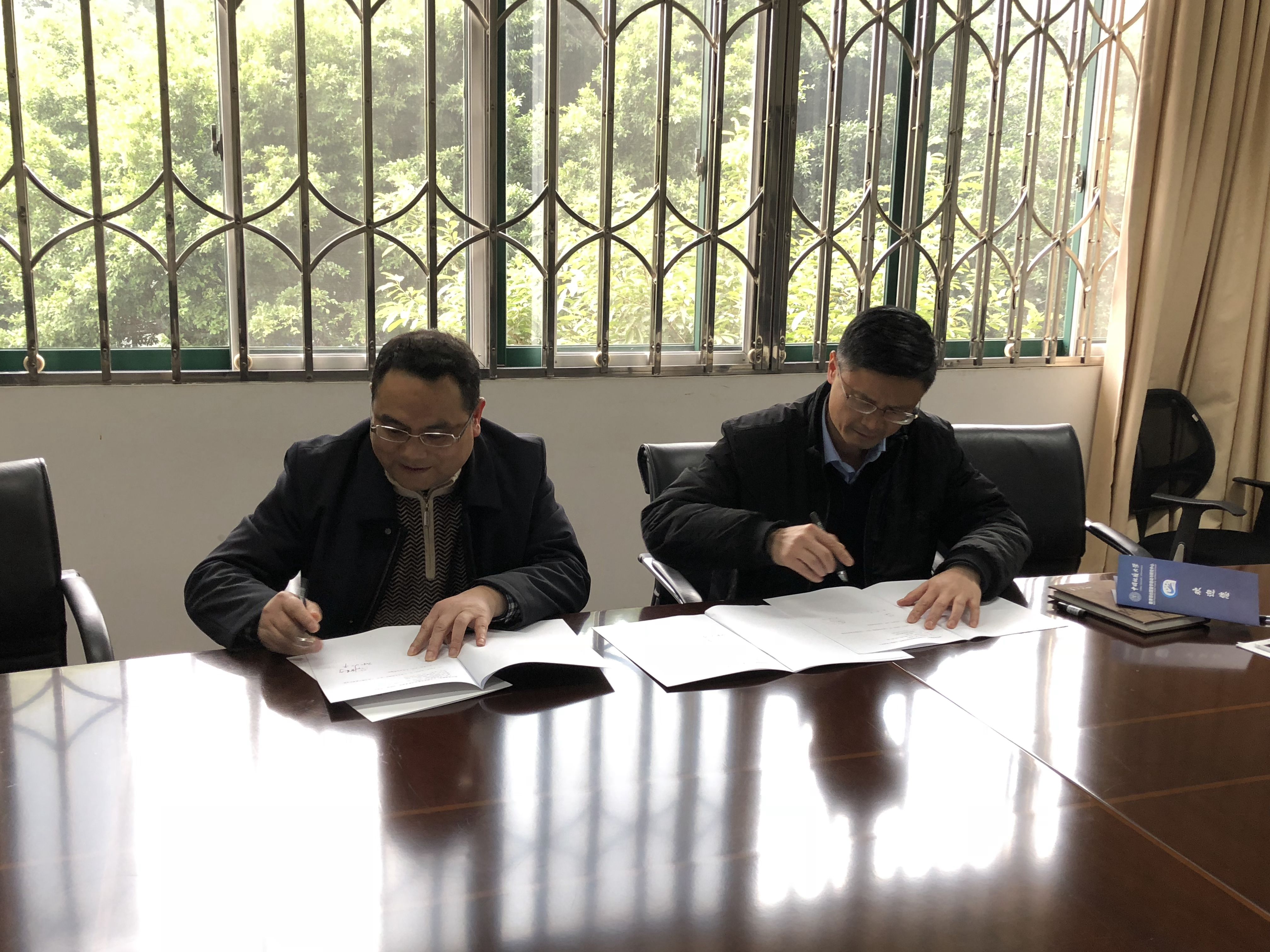 1547029955559800.jpg 1.jpg