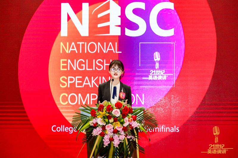 1554259025560015.jpg 梁听雪同学_副本.jpg